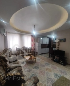 طبقه اول با پارکینگ قیددرسنددر12متری جاده چمخاله