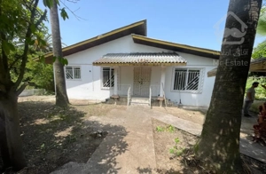 ویلا باغ ۷۰۰ متری شهرکی خط دریا متری ۲۰ فقط