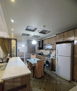 آپارتمان ۱۱۰ متری جنت اباد مرکزی سالن پرده خور