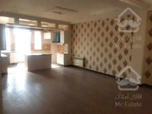 ۱۰۵متر آپارتمان صادقیه زیر قیمت