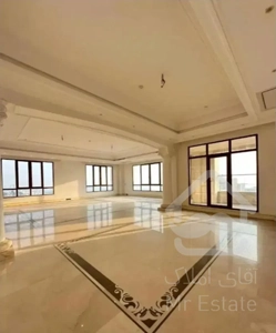 283متر / لوکیشن تاپ، خانه کامل