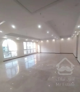 ۱۴۲متر ۳خواب نوساز