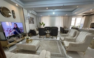 اپارتمان ۱۱۰متر سالن پرده خور