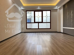 ۵۵ متر آلاله شرقی سالن پرده خور فول امکانات