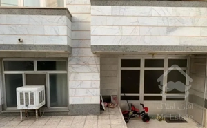 اجاره آپارتمان ۱۳۰ متری ۱ خوابه همکف