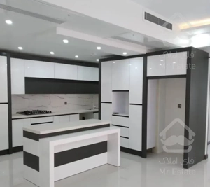 ۱۳۰ متر سه خواب نوساز منطقه ویلایی سند دار