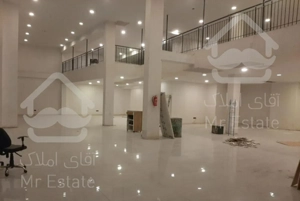 کامرانیه ۸۰۰ متر تجاری لوکیشن  ۴تاپارکینگ باکس