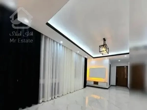 40 متری / دو واحدی/ آسانسور/ انباری