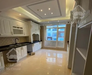 ۲۳۰متر شمال کاخ نیاوران