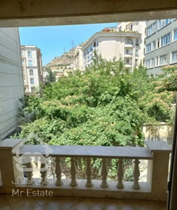 ١٢٨ متری  نیاوران