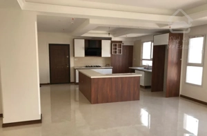 اپارتمان 102 متر نوساز وحیدیه طبقه۴