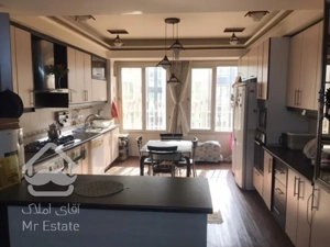 ۱۰۵متر فول+۲پارکینگ/شهرزیبا الاله شرقی سرو