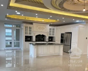 آپارتمان ۲۸۵ متری