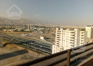 فروش آپارتمان ۱۰۷ متری ۲ خواب طبقه ۵ ( جنوبی ،شمالی )