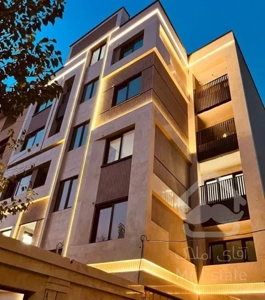 آپارتمان ۱۳۵ متری ۳ خوابه  با دو پارکینگ در چیذر