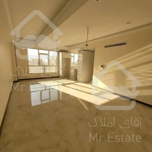 ۹۸متر/دوخواب/فول/غرق نور/خوش نقشه