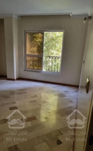 ۲۰۰ متر . فرمانیه . پاگرد مجزا