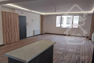 120 متری دریاچه/ویو دریاچه