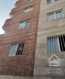 ۵۹ متر پارکینگ  آسانسور