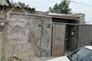 انبار 70 متری