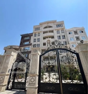 ۱۰۰متــری / فول مشاعات Luxury / فاز۱ عمارت یـادمان