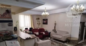 ۸۲متر / فول / سالن پرده خور / خوش نقشه