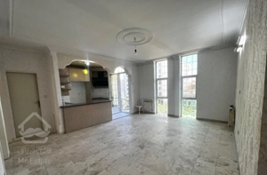 75متر 2خوابه/روبه آفتاب/مجرد/پارکینگ انباری اباذر