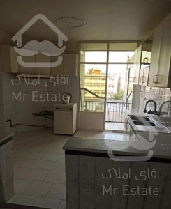 ۷۷متر دو خواب چهارراه ولیعصرخ رازی