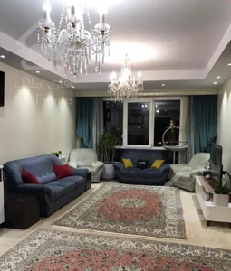 111 متر همت یاس