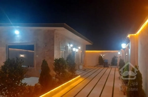۲۷۰متر  ویلا لوکس