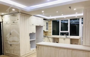 آپارتمان ۸۲ دو خواب متر بلوار فردوس فول امکانات