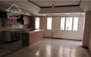 فروش آپارتمان ۸۵ متری ۲ خوابه همکف در شهرک پرواز