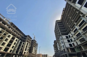 فروش واحد۱۱۳متری طبقات بالا تریتیومVIP خیابان گلها