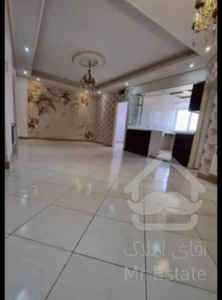 ۸۰متر/فول امکانات/خوش نقشه و شیک