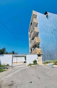 آپارتمان ۹۳ متری طبقه ۳ /مرکز شهر محمودآباد سنددار