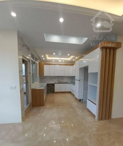 ۱۴۴متر ۳خواب/کلیدنخورده/روف گاردن/آلاله شرقی