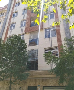 108متر دو خواب فول امکانات( خوش نقشه)