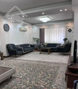 آپارتمان۱۰۵متری ۲خوابه طبقه۳ کوچه نیما سندتکبرگ