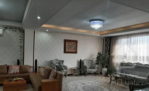 ۱۲۴ متری بسیار خوش نقشه و پر نور طبقه۳دهکده المپیک