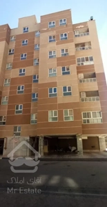 آپارتمان ۷۶ متری بسیار تمیز