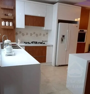 آپارتمان ۱۰۴ متری لوکس فروش فوری دبستان حاجی پور