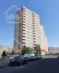 آپارتمان۱۲۰متری/دیوان محاسبات/۲خواب/عمارت