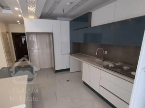 آپارتمان ۱۱۰ متری ۲ خوابه نوساز کلید نخورده