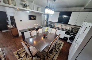 ۱۰۰ متر / پدیده بی مانند / آفتاب مستقیم