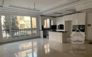 سهروردی یوسفیان (۱۳۳متر )  ۶ ساله ۵۰متر لابی