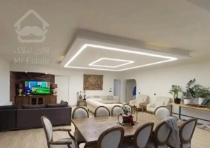 اپارتمان/ویلایی ۲۰۰متری/فول امکانات/قیمت شکار