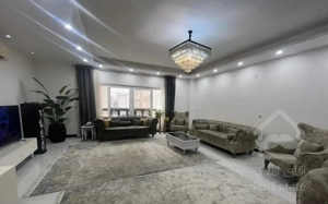 فروش آپارتمان ۱۰۰ متری آسانسوردار شیک و خوشنقشه