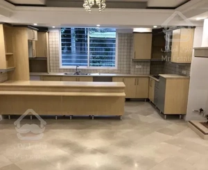 ۱۰۵ متر دوخواب نیاوران مریم