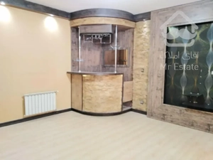 ۶۷متر دوخواب با پارکینگ طبقه اول در پونک