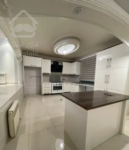 ۲۰۰ متر تاپ لوکیشن محمودیه